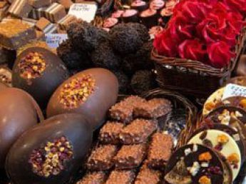 شیرینی شکلات تهران